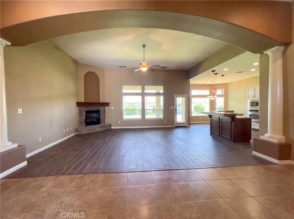 11904 Kenseth Bakersfield, CA 93312