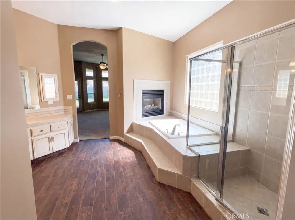 11904 Kenseth Bakersfield, CA 93312