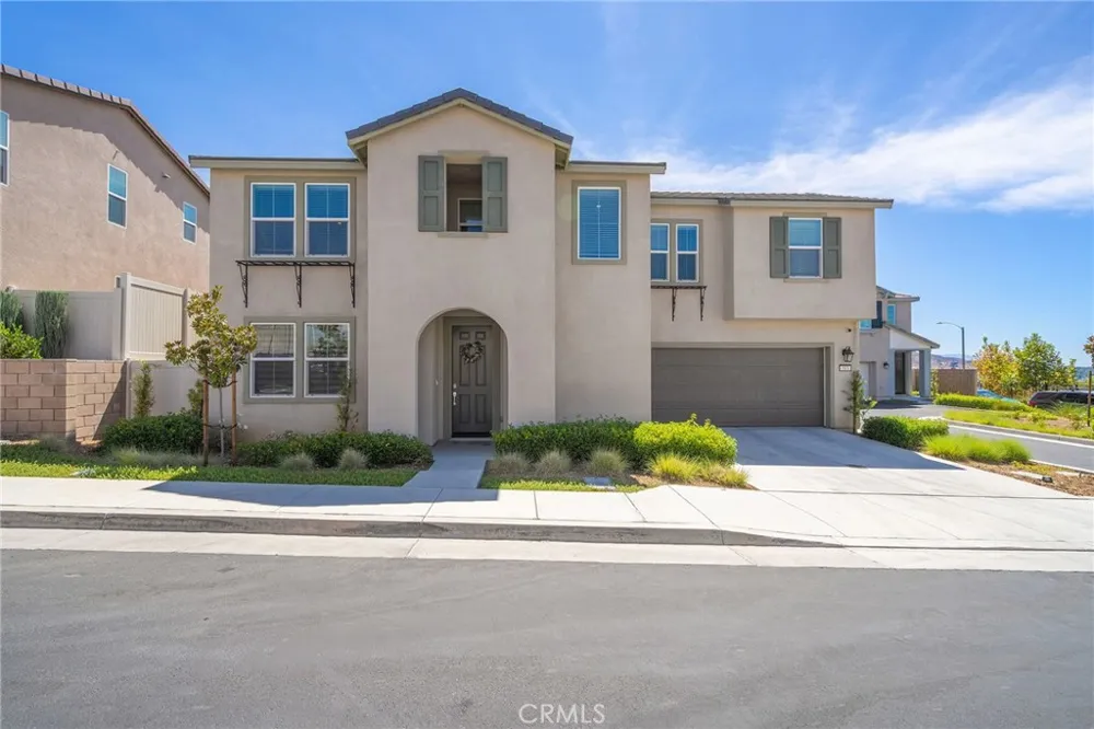 513 Pablo Lake Elsinore, CA 92530