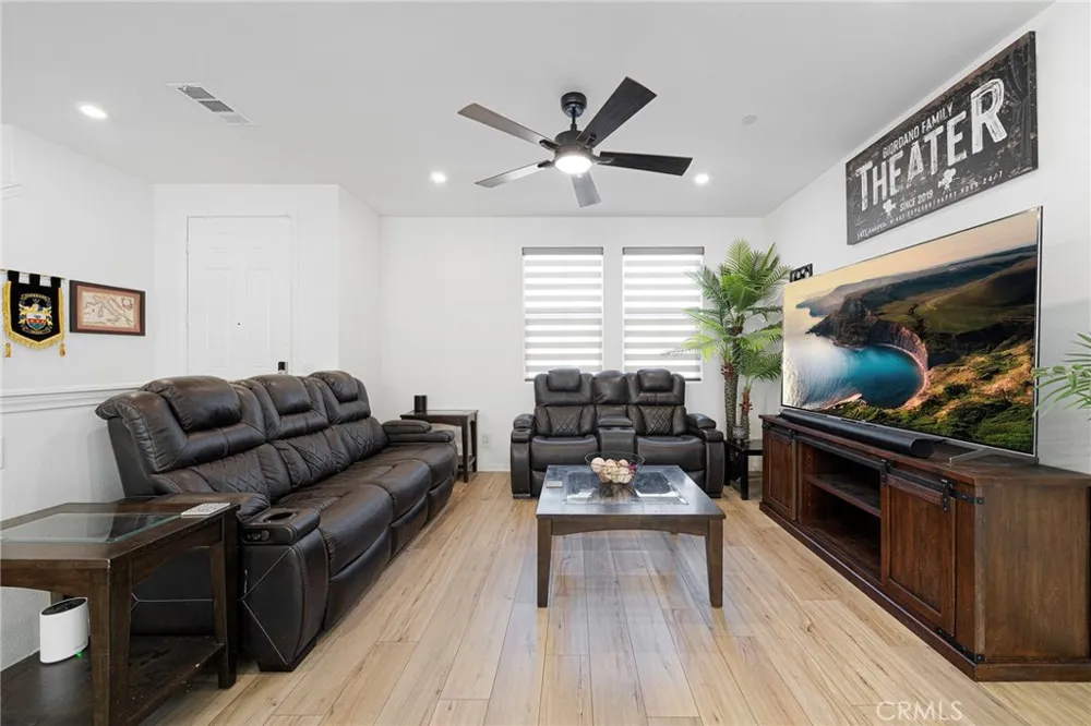 513 Pablo Lake Elsinore, CA 92530
