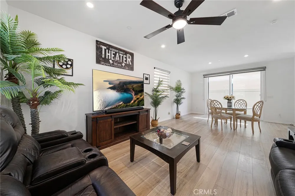 513 Pablo Lake Elsinore, CA 92530