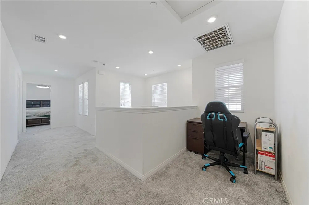 513 Pablo Lake Elsinore, CA 92530