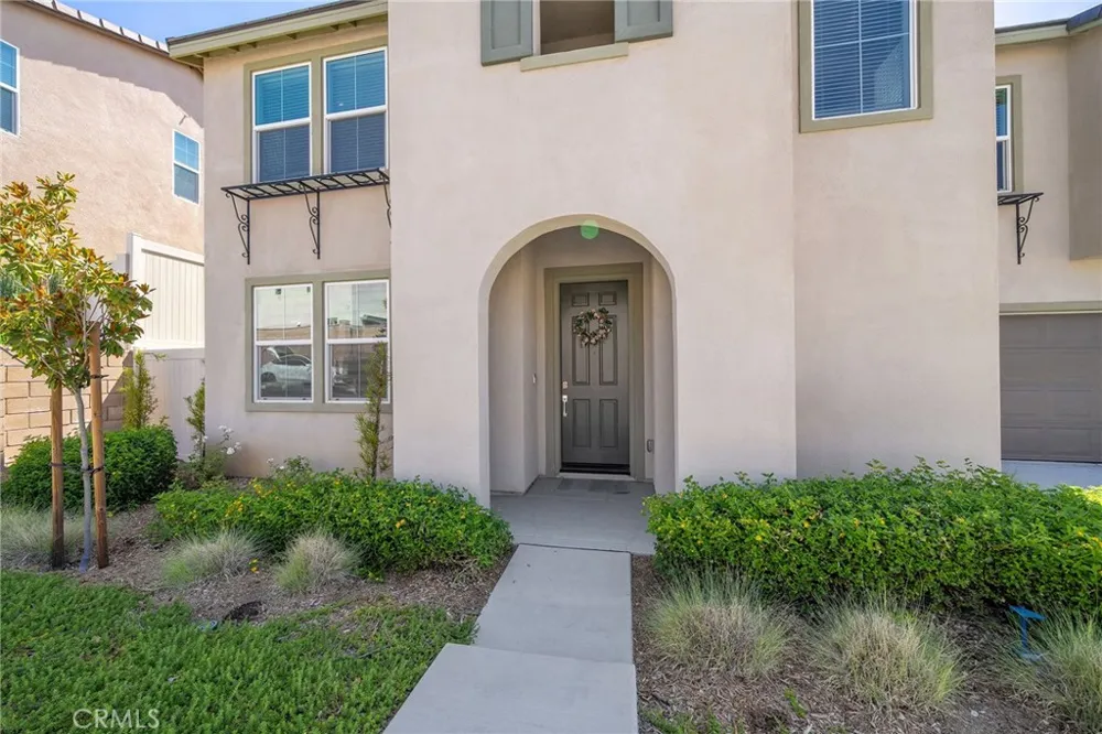 513 Pablo Lake Elsinore, CA 92530