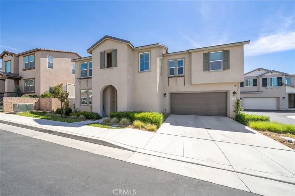 513 Pablo Lake Elsinore, CA 92530
