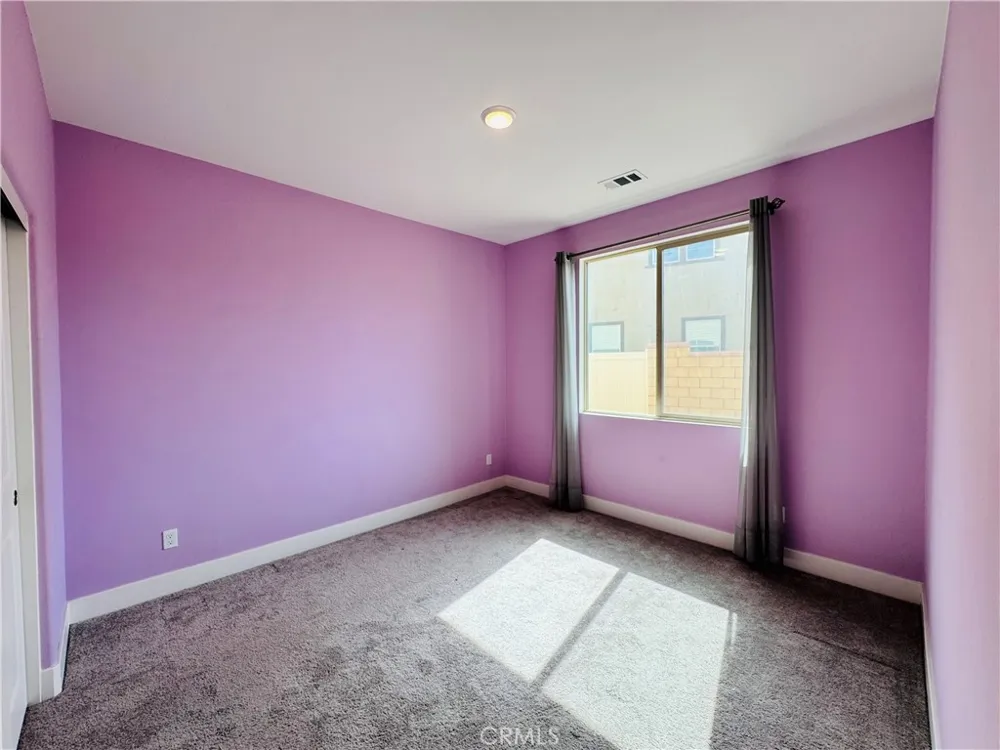 36398 Calle Lisbon Winchester, CA 92596