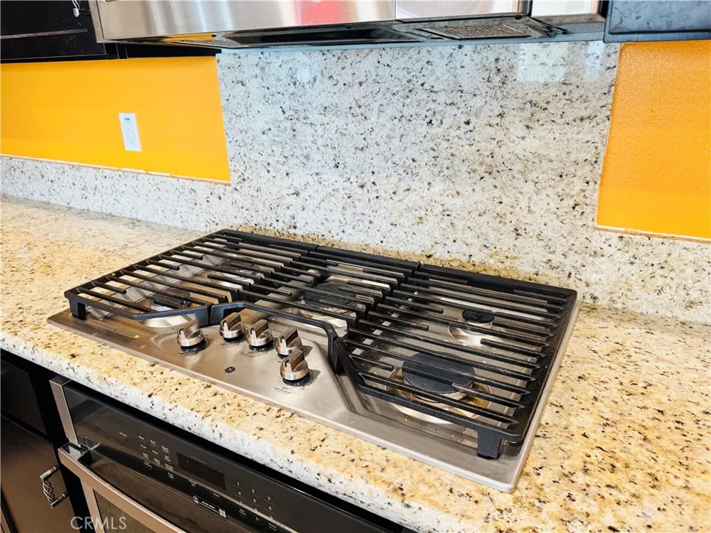 36398 Calle Lisbon Winchester, CA 92596