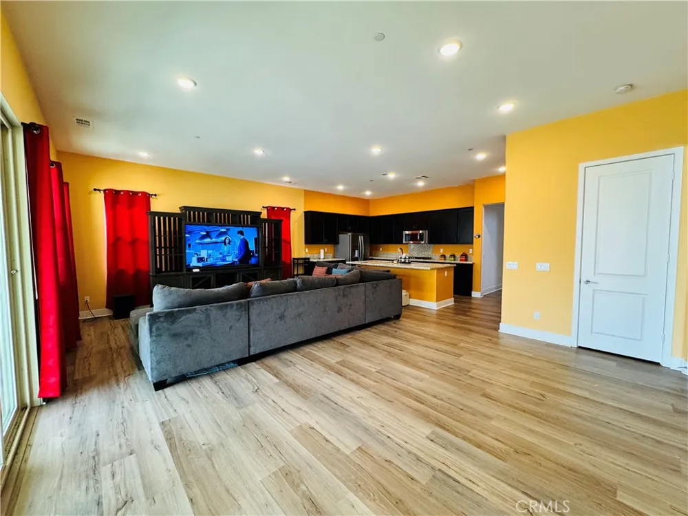 36398 Calle Lisbon Winchester, CA 92596