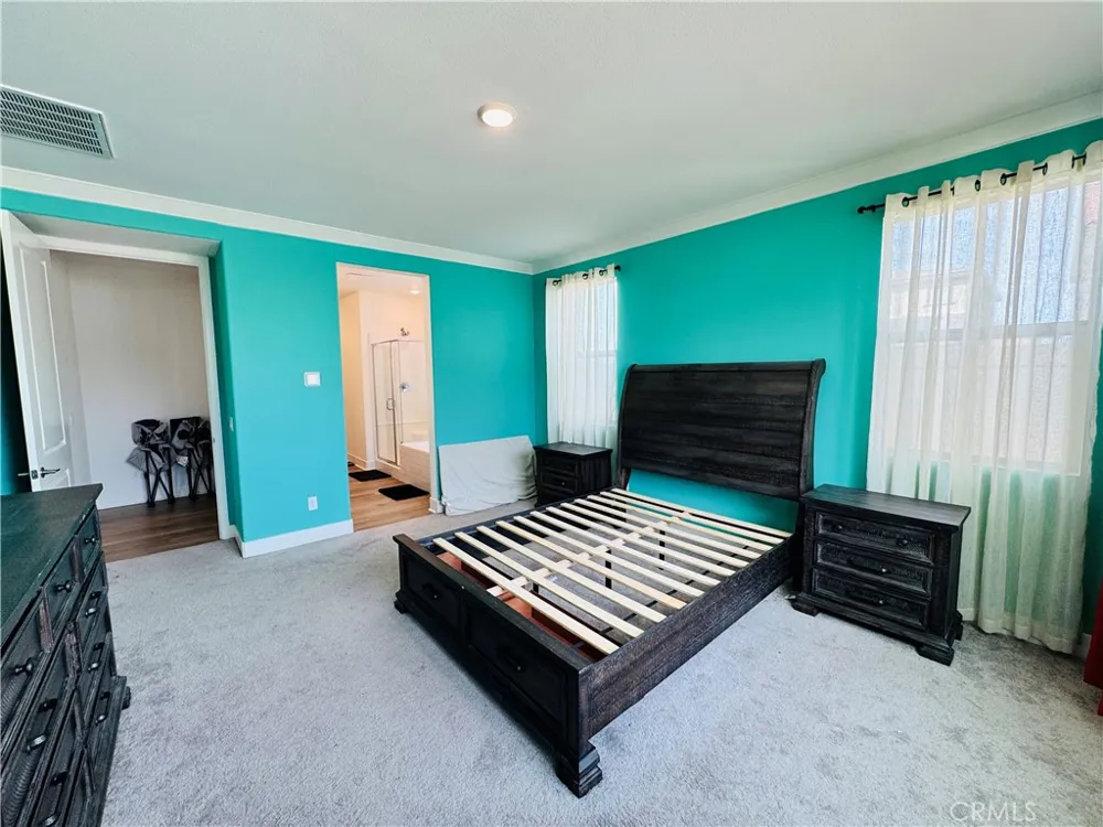 36398 Calle Lisbon Winchester, CA 92596