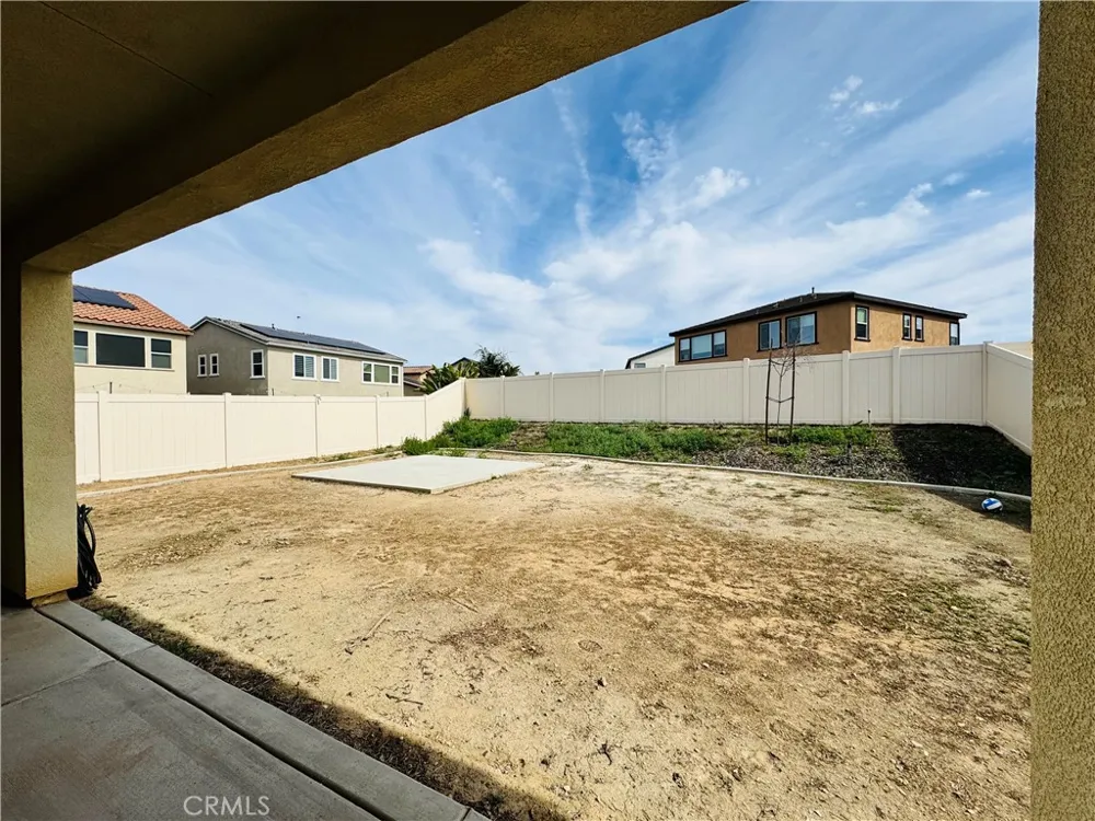 36398 Calle Lisbon Winchester, CA 92596