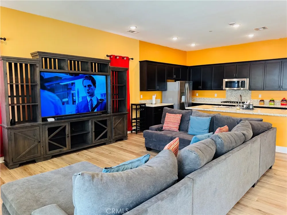 36398 Calle Lisbon Winchester, CA 92596