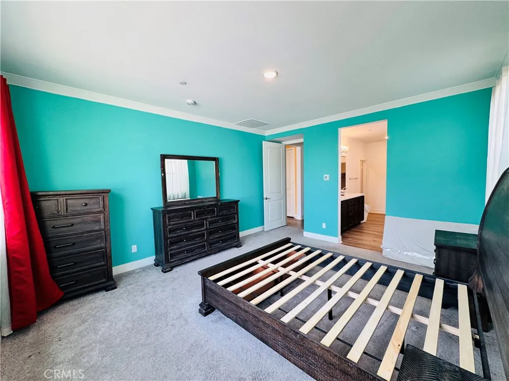 36398 Calle Lisbon Winchester, CA 92596