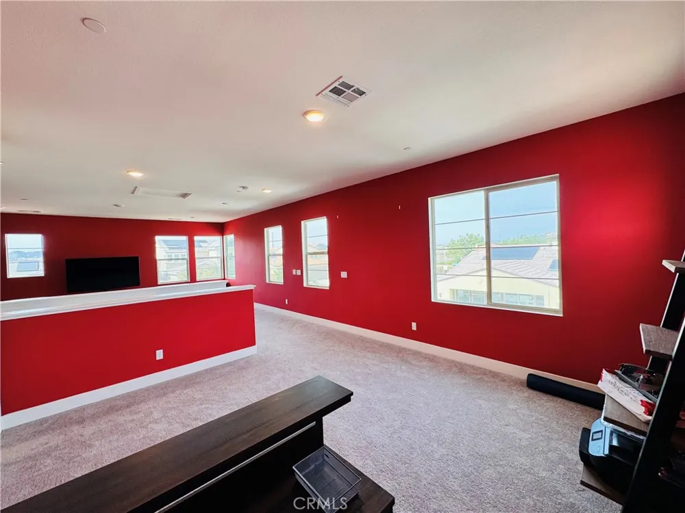 36398 Calle Lisbon Winchester, CA 92596