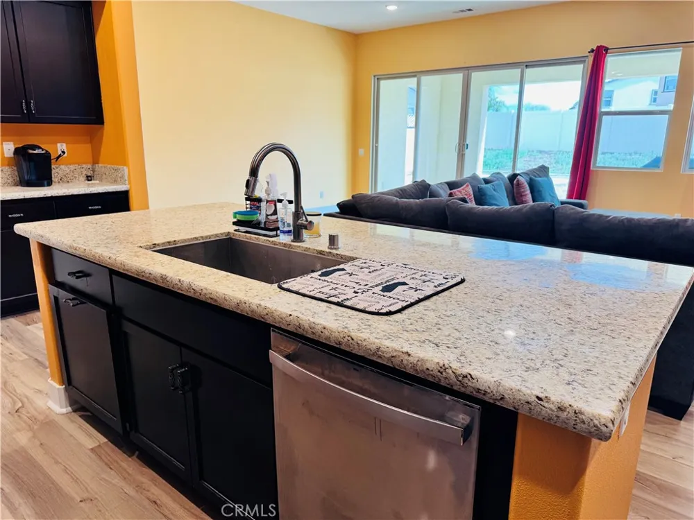 36398 Calle Lisbon Winchester, CA 92596