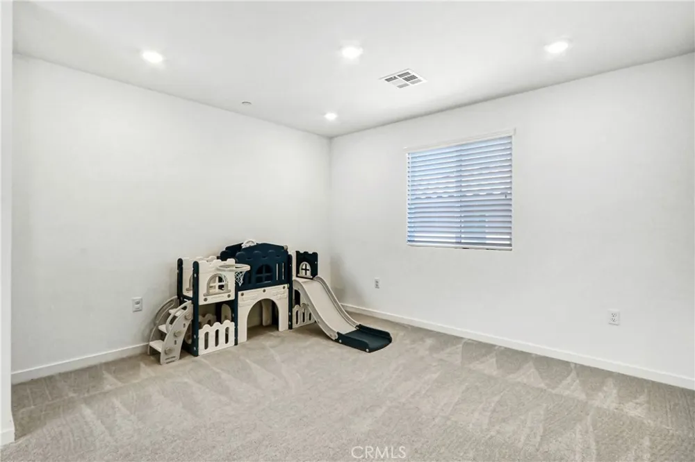 34472 Clementine Winchester, CA 92596