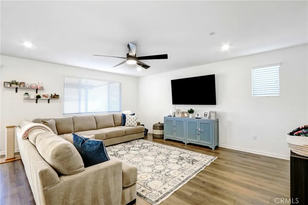 34472 Clementine Winchester, CA 92596
