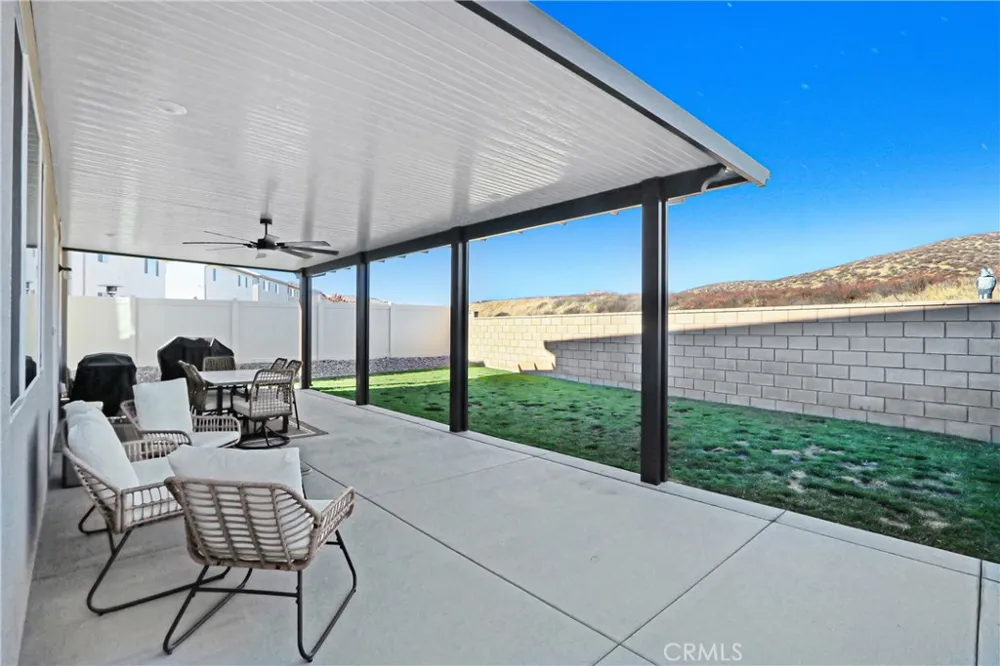 34472 Clementine Winchester, CA 92596