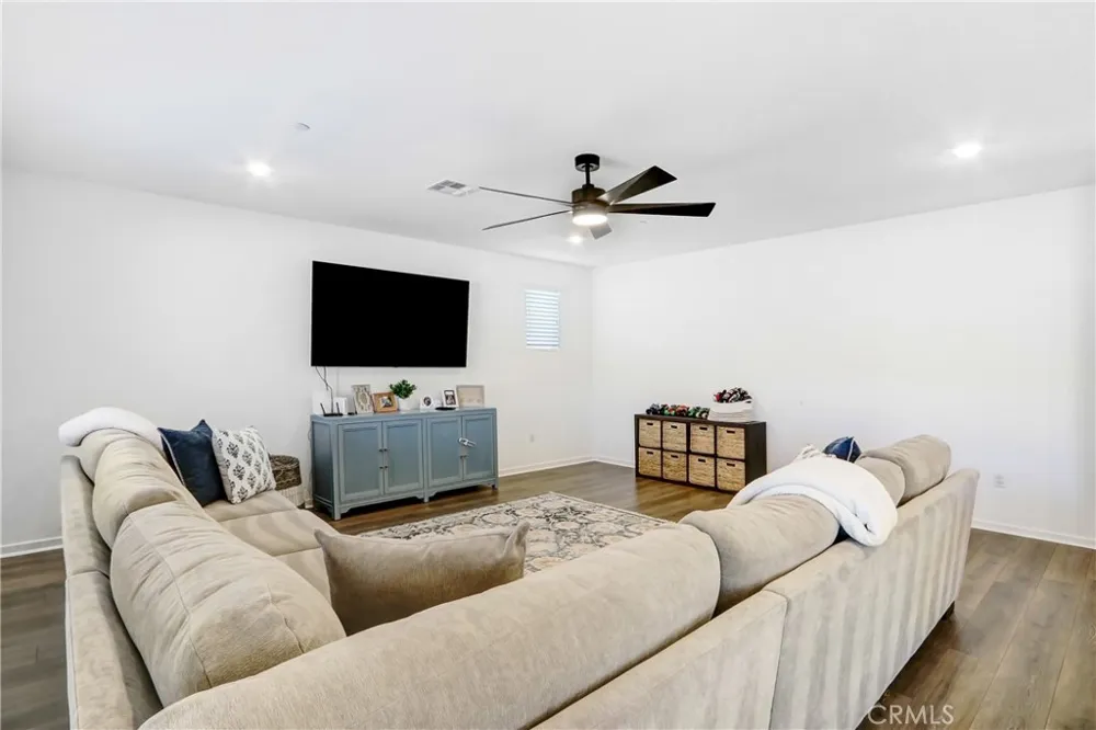 34472 Clementine Winchester, CA 92596