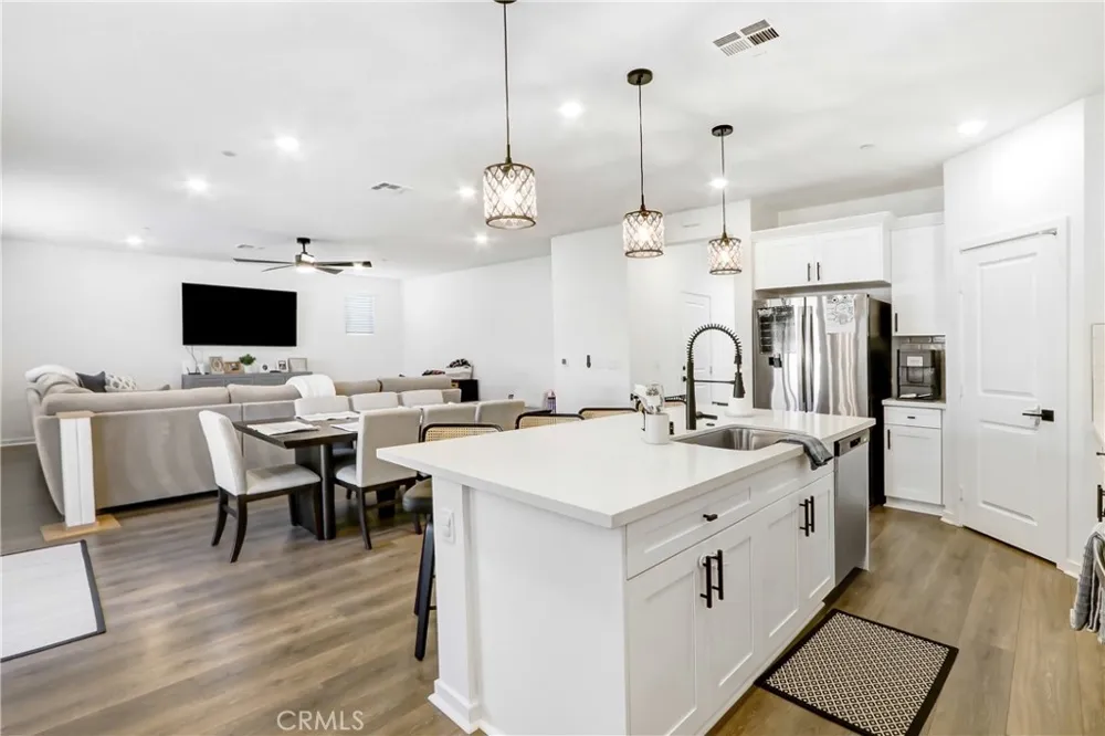 34472 Clementine Winchester, CA 92596