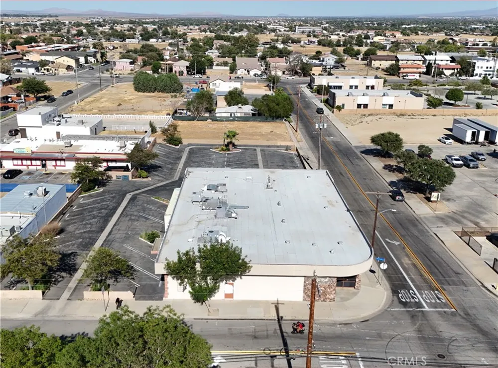 925 E Avenue Q6 Palmdale, CA 93550