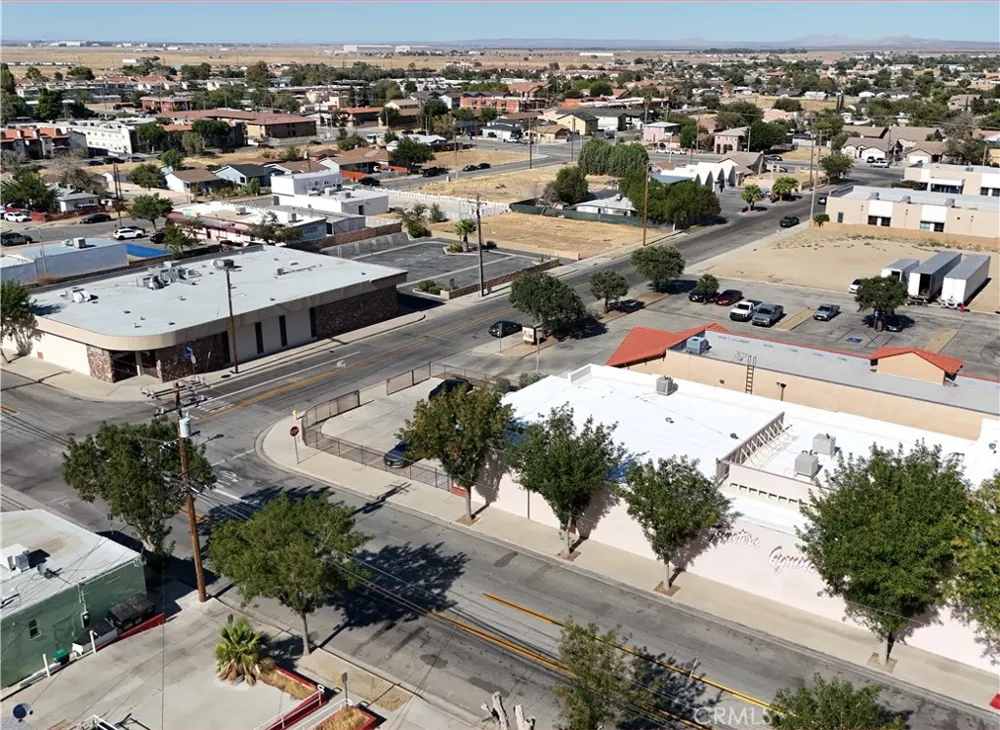 925 E Avenue Q6 Palmdale, CA 93550