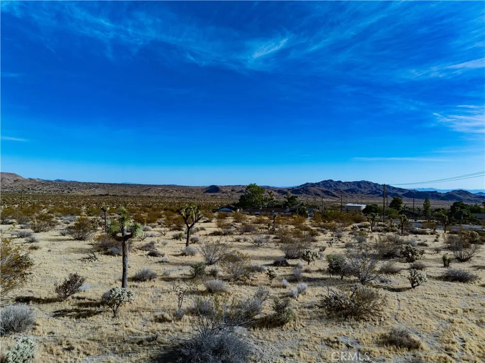 7454 Olympic Joshua Tree, CA 92252