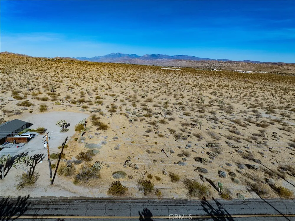 7454 Olympic Joshua Tree, CA 92252