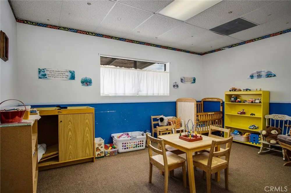 6336 Hallee Road Joshua Tree, CA 92252