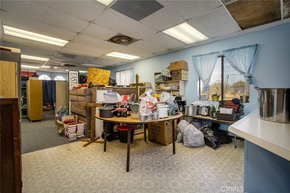6336 Hallee Road Joshua Tree, CA 92252