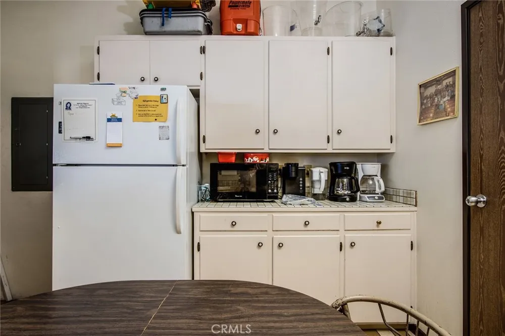 6336 Hallee Road Joshua Tree, CA 92252