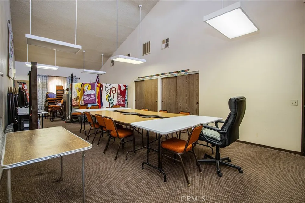 6336 Hallee Road Joshua Tree, CA 92252