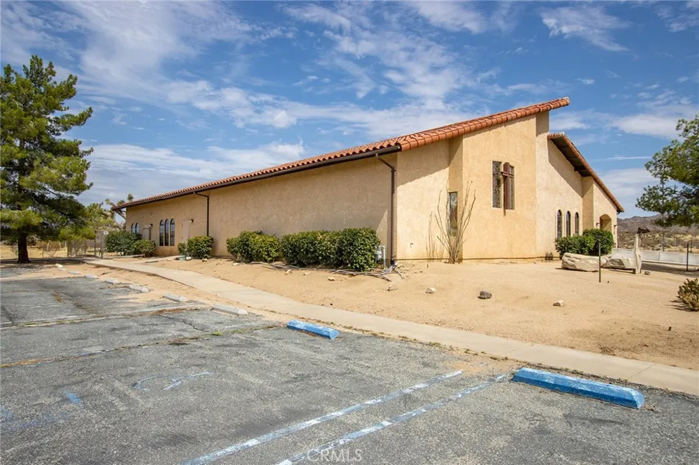 6336 Hallee Road Joshua Tree, CA 92252
