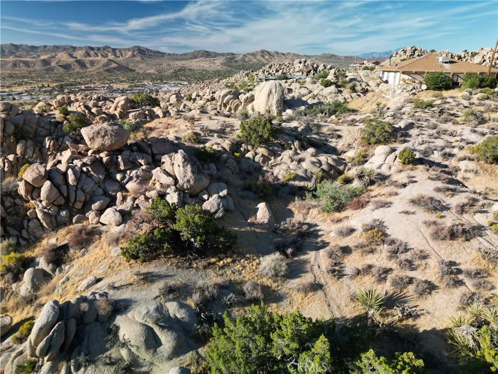 Mirlo Road Yucca Valley, CA 92284