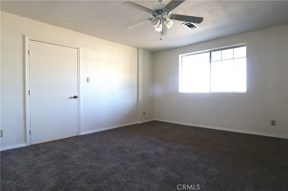 6966 Juniper 29 Palms, CA 92277