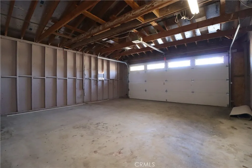6966 Juniper 29 Palms, CA 92277