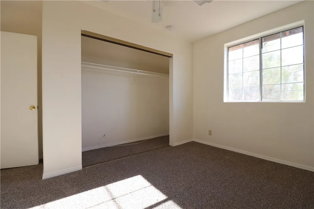6966 Juniper 29 Palms, CA 92277
