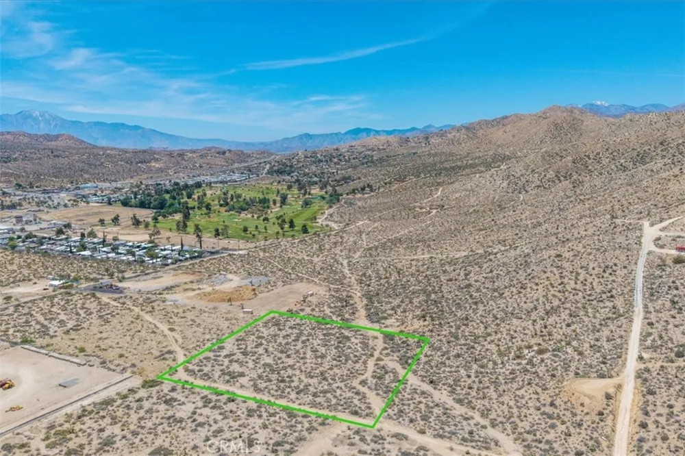55652 Buena Vista Drive Yucca Valley, CA 92284