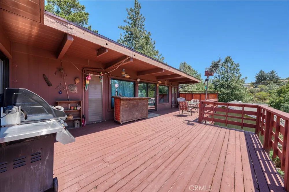 10377 Walnut Kelseyville, CA 95451