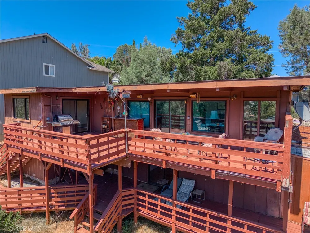 10377 Walnut Kelseyville, CA 95451
