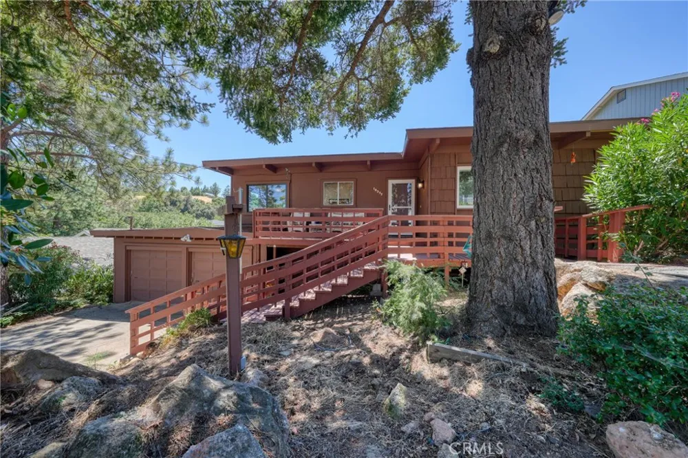 10377 Walnut Kelseyville, CA 95451