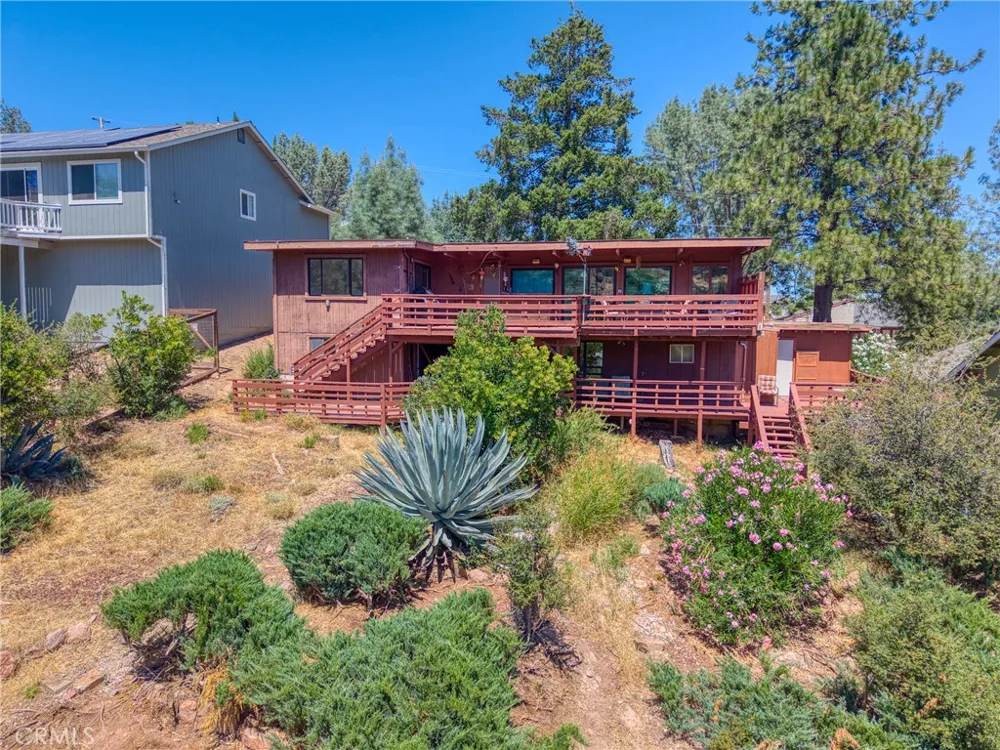 10377 Walnut Kelseyville, CA 95451