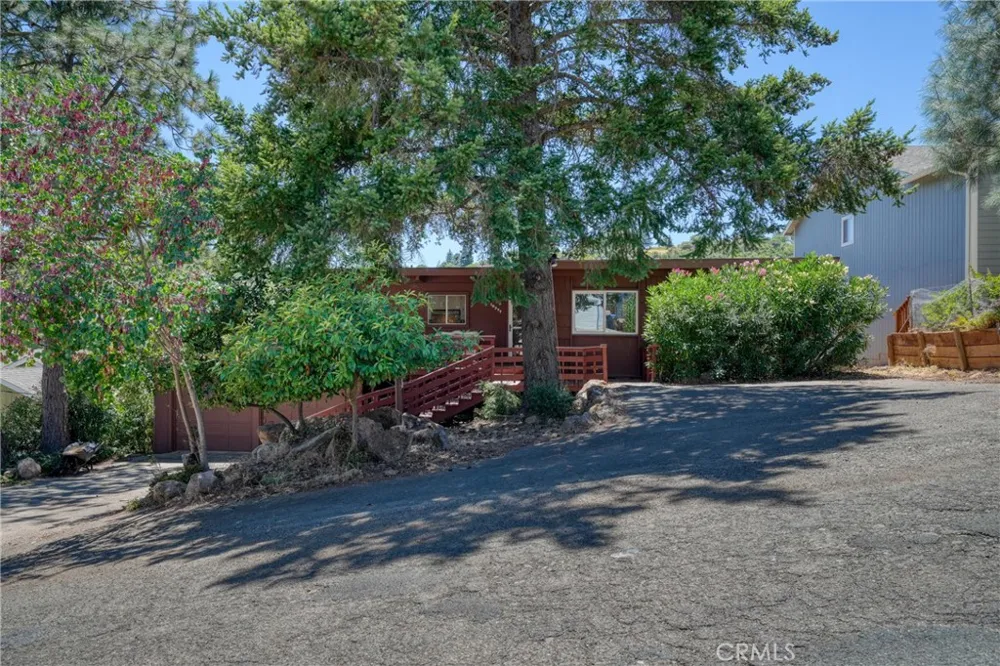 10377 Walnut Kelseyville, CA 95451