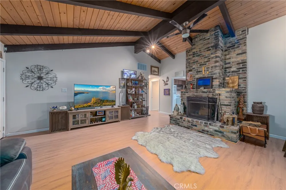 13293 Driftwood Clearlake Oaks, CA 95423