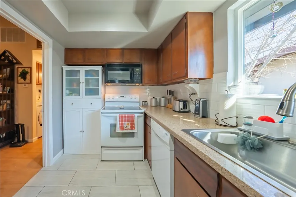 13293 Driftwood Clearlake Oaks, CA 95423
