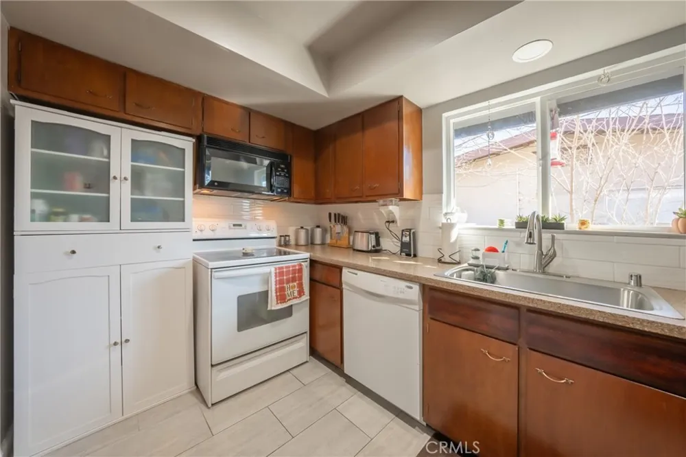 13293 Driftwood Clearlake Oaks, CA 95423