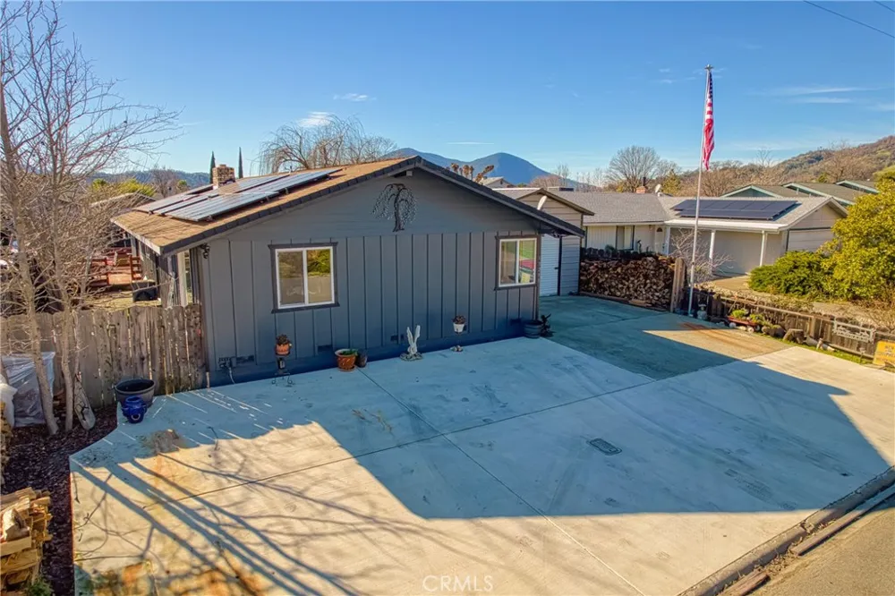 13293 Driftwood Clearlake Oaks, CA 95423