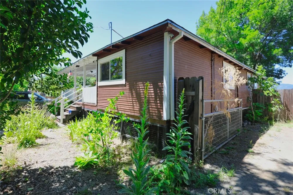 9695 Main Upper Lake, CA 95485