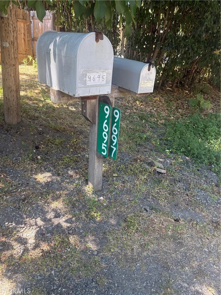 9695 Main Upper Lake, CA 95485