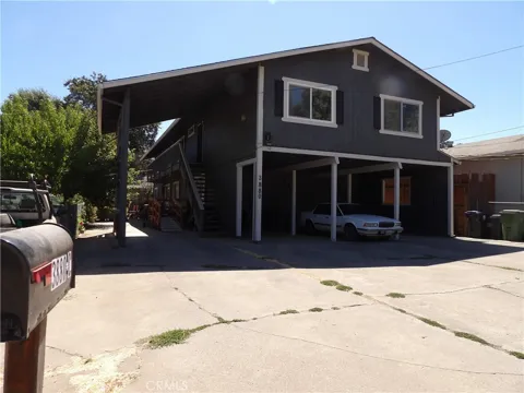3880 Vista Robles Way