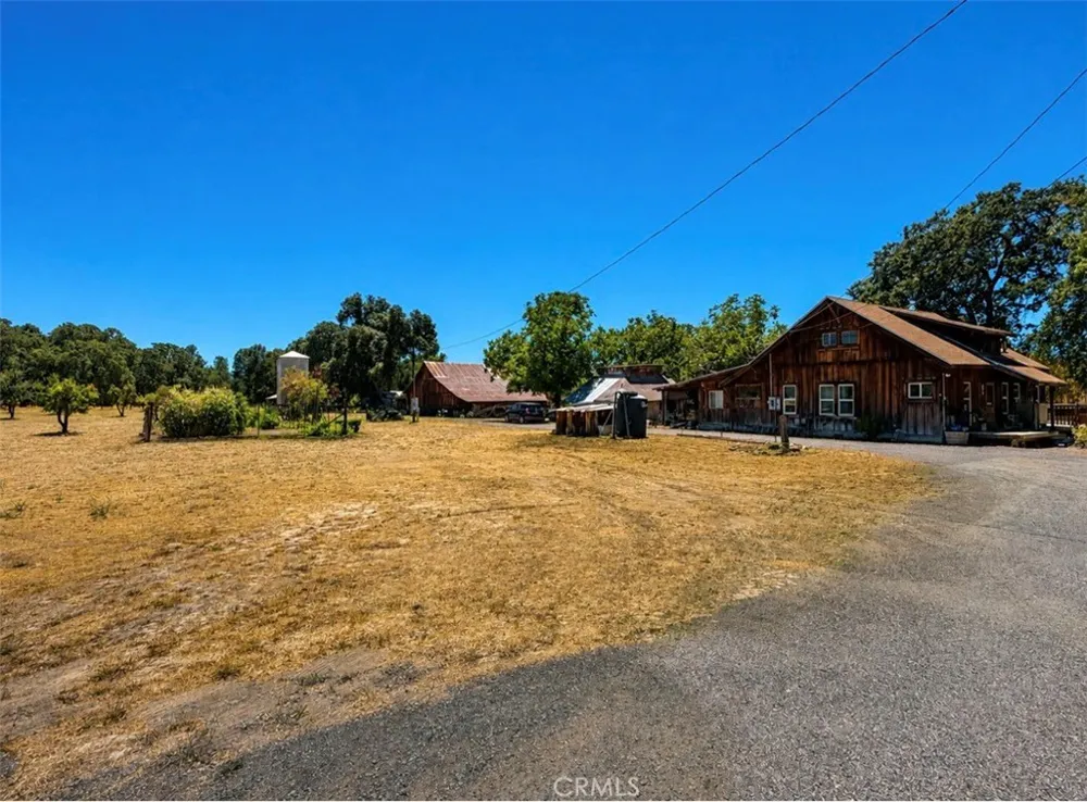 5935 Gold Dust Kelseyville, CA 95451