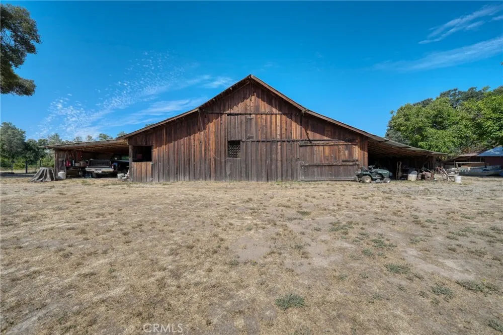 5935 Gold Dust Kelseyville, CA 95451